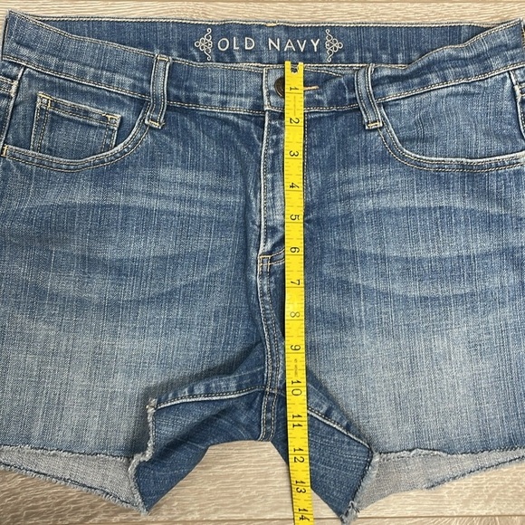 Old Navy Denim Jean Shorts Frayed Hem 10 - Picture 9 of 15